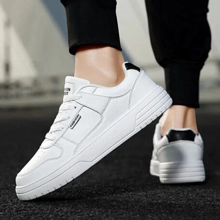 Men Shoes Casual Shoes for Men Comfortable White Sneakers Lightweight Walking Women Shoes Tenis Masculino Plus Size 35-45 CATG Sports Footwear